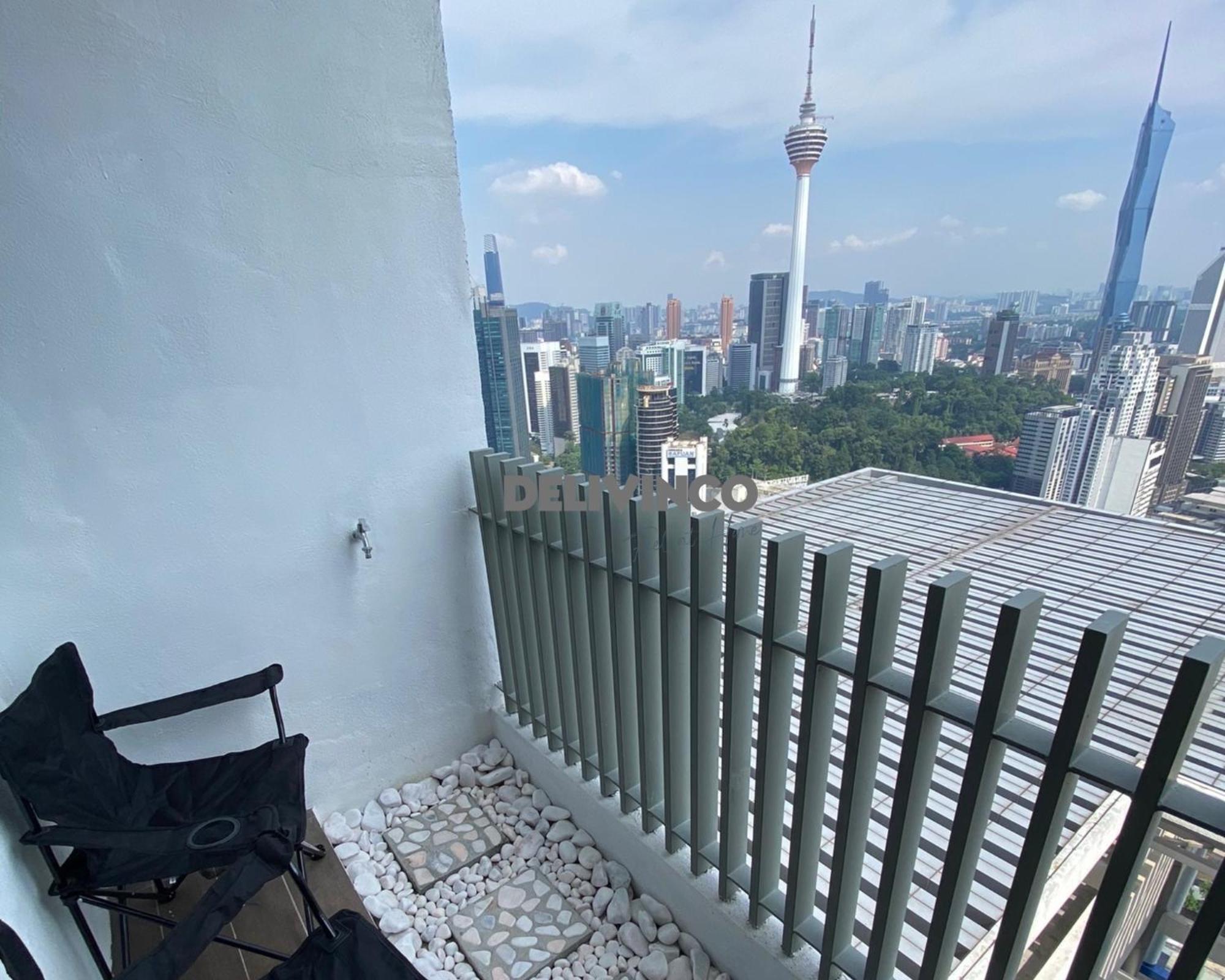 The Luxe - Balcony At 42 Floor - Klcc View - 3 Pax Pangsapuri